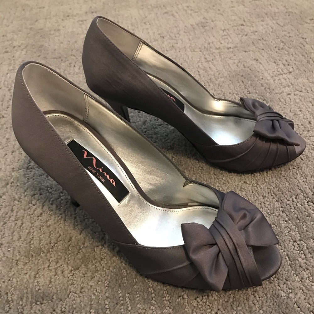Nina brand peep toe heels